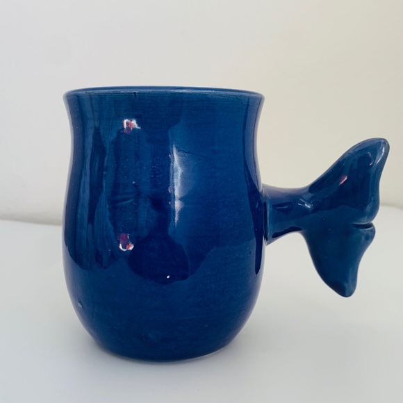 Vintage Whale Tail Handle 3D Mug